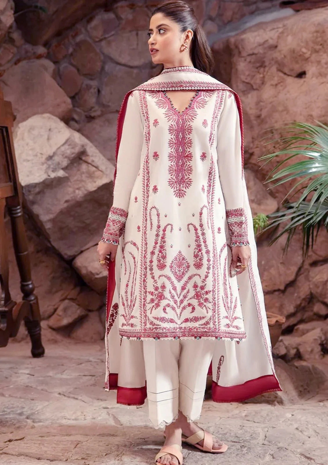 ZH-01 3PC Embroidered Dhanak Suit with Embroidered Shawl by ZARTHREAD – Front View