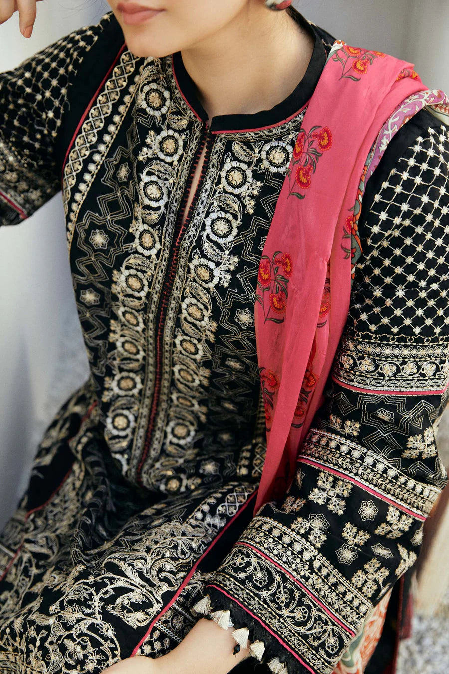 “ZARTHREAD Taj-D6 Coco Lawn Eid Edit 2024 embroidered unstitched lawn suit”