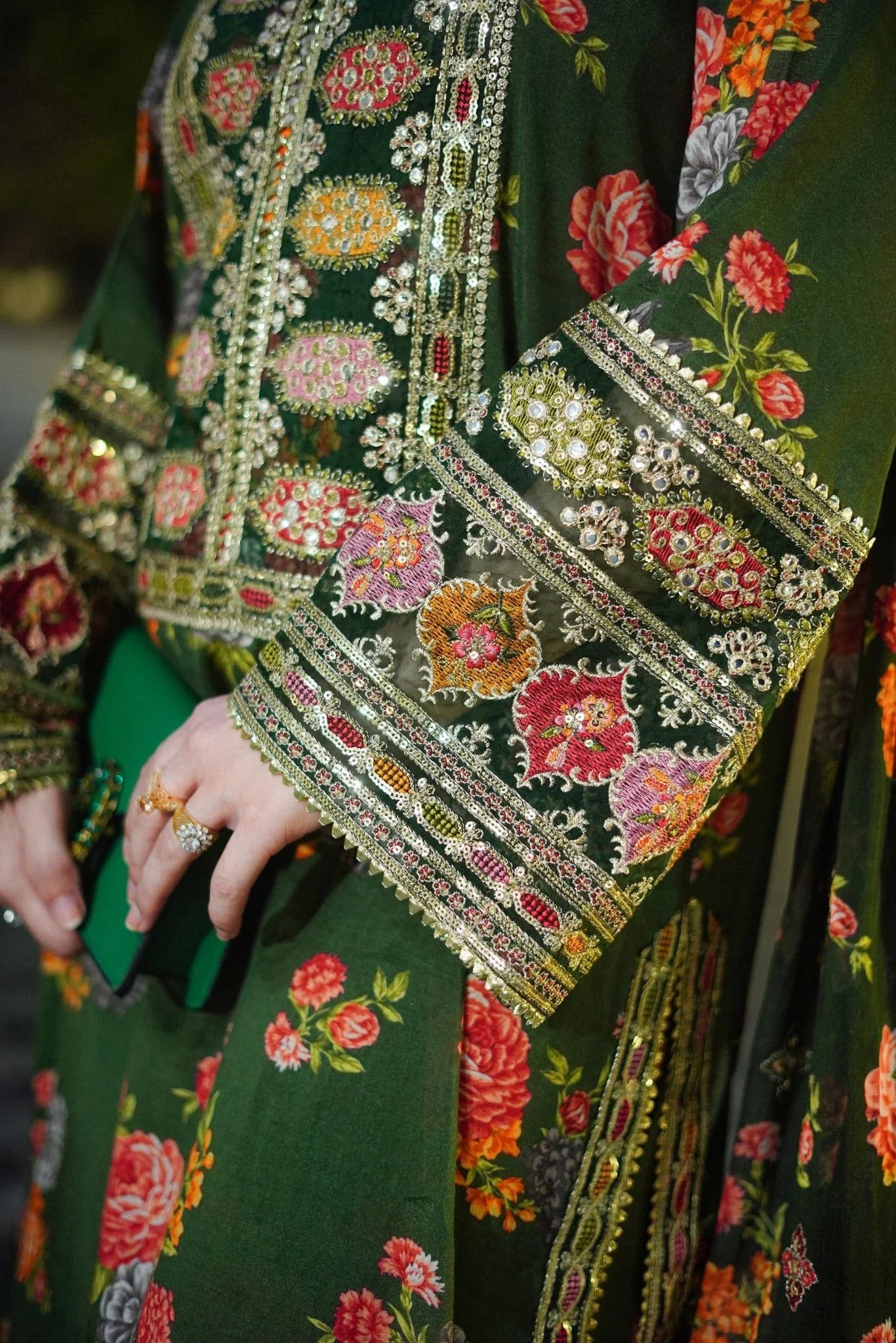 Aneelas Luxury Silk 3 Piece Unstitched V262