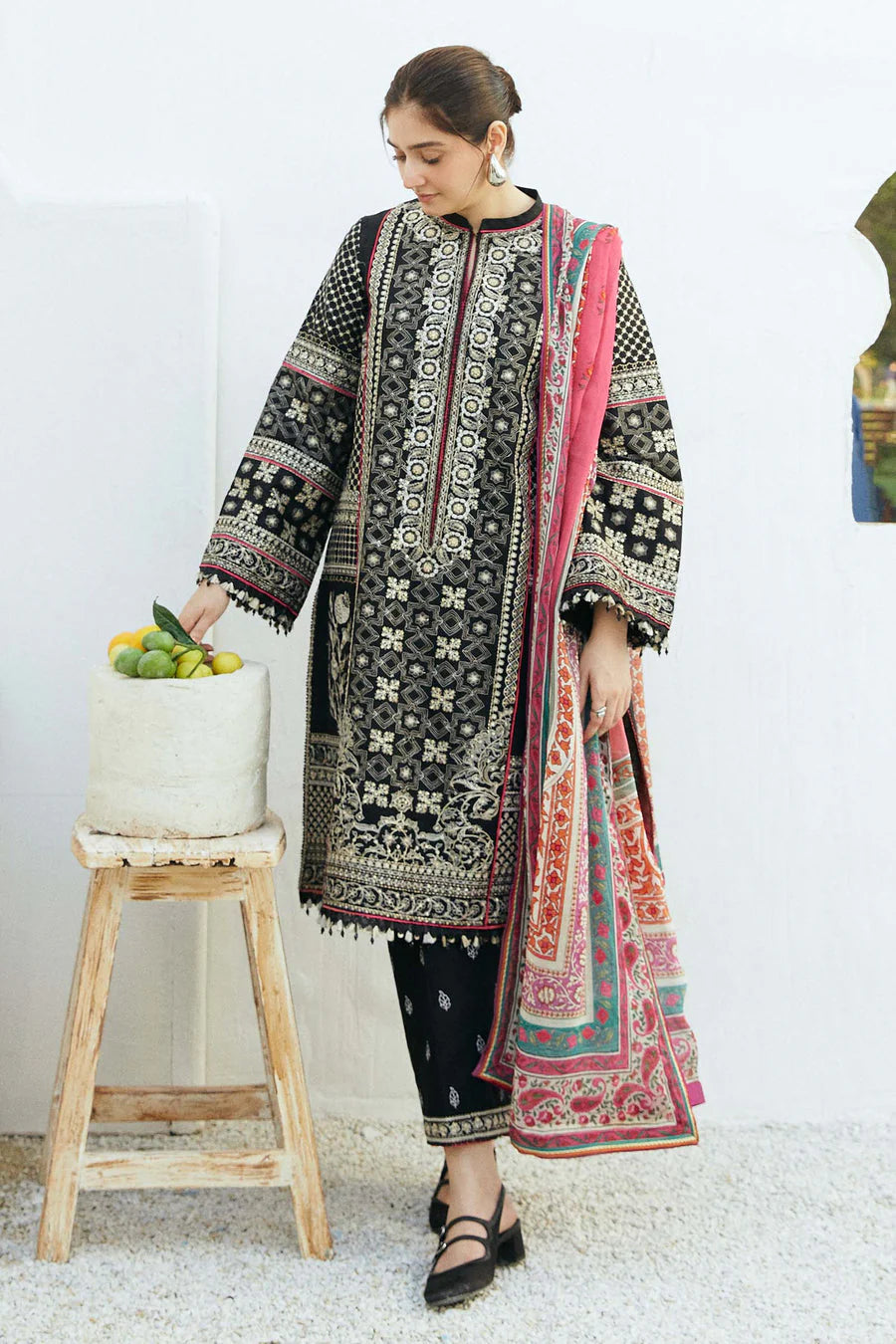 “ZARTHREAD Taj-D6 Coco Lawn Eid Edit 2024 embroidered unstitched lawn suit”